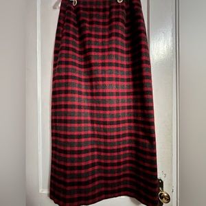 Nine & Company Wool Long Skirt size 4